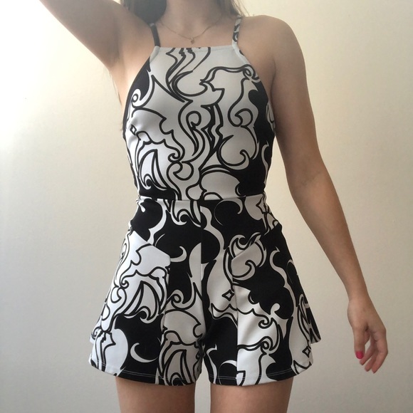 *SOLD* Patterned Romper - Picture 1 of 5